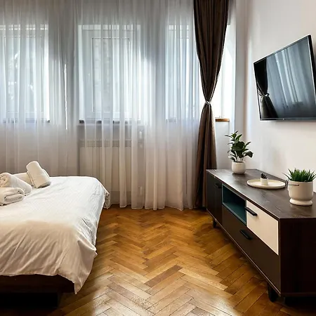 Carol In Woodland Apartament *