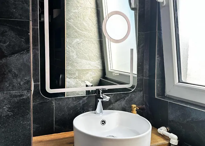 Apartament Carol In Woodland Bucureşti